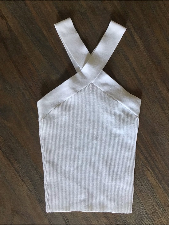 Babaton Tops - Aritzia Babaton Sculpt Knit Criss Cross Tank